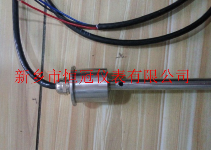 江蘇省訂制的油位傳感器已發(fā)貨，崔經(jīng)理您保持手機(jī)暢通，已方便接收